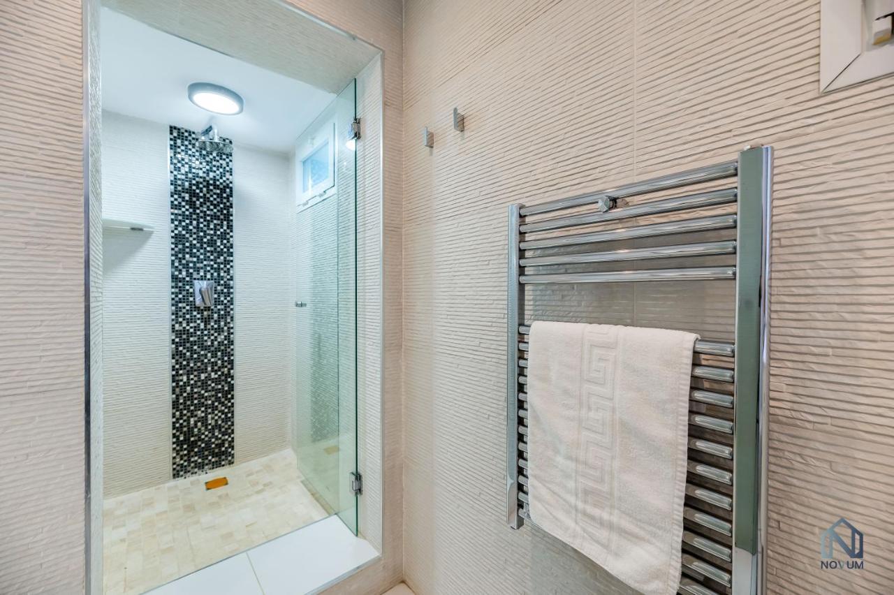 Newly Renovated 4 Bdrm W Pool In Location Apartment Marbella