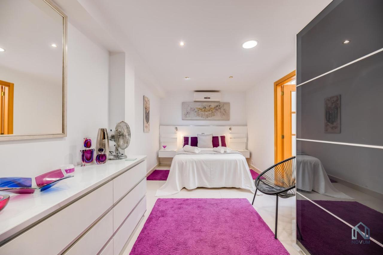 Newly Renovated 4 Bdrm W Pool In Location Appartement